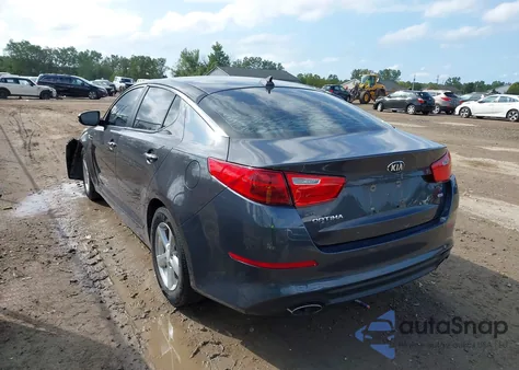 2015 Kia Optima Lx z USA, uszkodzony, nr VIN 5XXGM4A71FG426633